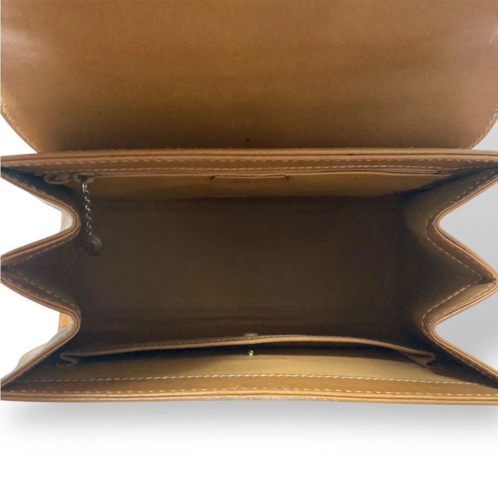 Gucci Tan Leather Women's Bag - Picture 12 of 16